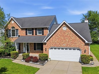 21 W Royal Hill Dr