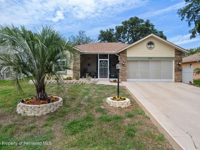 2686 Royal Ridge Dr
