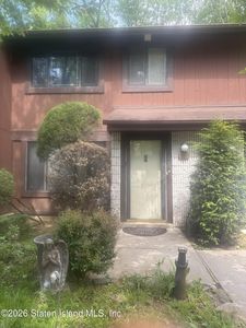 76 Belmar Dr W