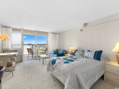 445 Seaside Ave APT 3704