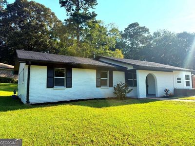 2744 Preston Dr