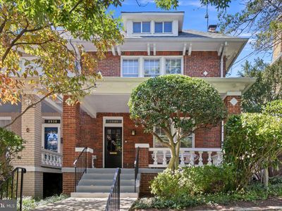 2940 Bellevue Ter NW