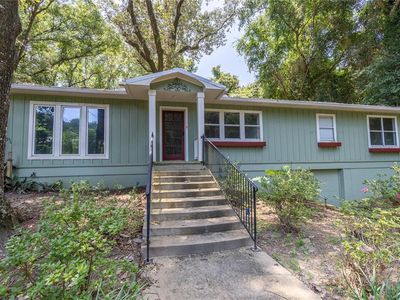 510 College Ave