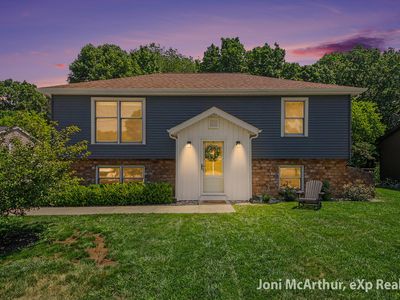 238 Childsdale Ave NE