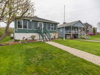 33 Webb Field Road