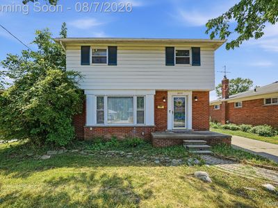 18332 Spring Ct S