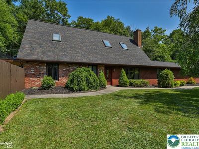 1503 Seneca Trl