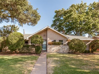 Property at 428 Sandy Trl, Richardson, TX