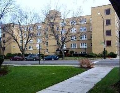 5335 N California Ave #304