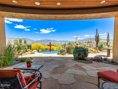8301 S Triangle R Ranch Pl