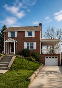 655 Highview Rd