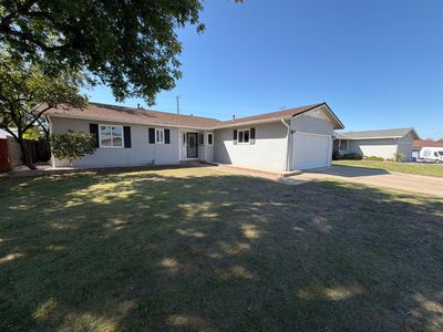 Property at 5208 Fernwood Way, Sacramento, CA