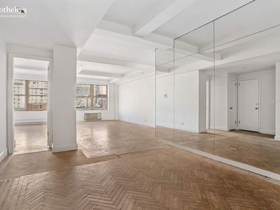 575 Park Ave APT 1006