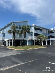 1872 W Beach Blvd Unit A-105