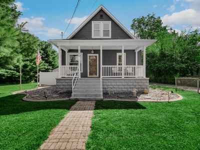 304 S Roosevelt Rd