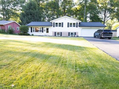 3898 Bryant Dr