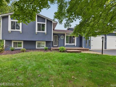 217 Davis Lake Dr