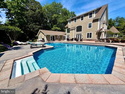 102 Little Neck Rd