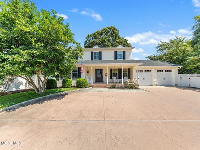 2017 Old Bridge Avenue