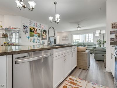 6840 Prairie Pearl St #0