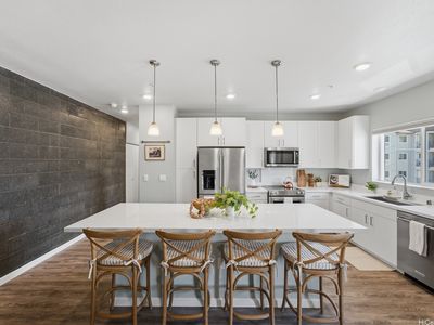 91-3641 Iwikuamoo St #9411