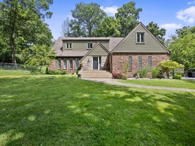 806 W 126th Ct