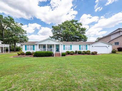 1529 Waters Edge Dr