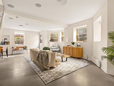 153 Lincoln Pl APT 1D