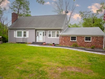 30 Anderson Hill Rd