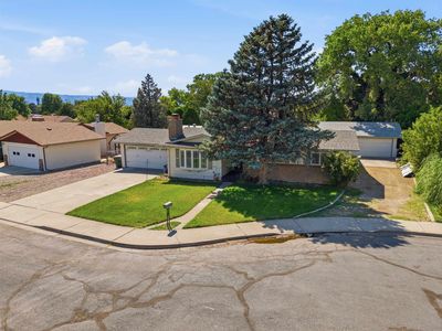 565 Normandy Dr