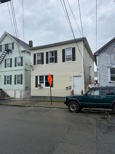 69 Delano St