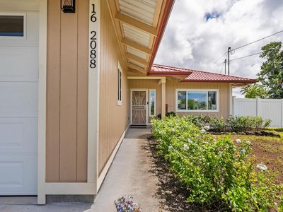 16-2088 Anthurium Dr