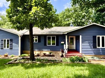 19 Summit Ln