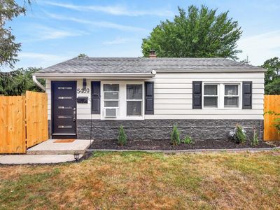 5469 N 58th STREET