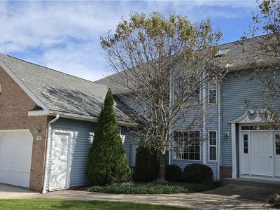 736 Tollis Pkwy