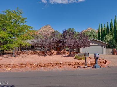 280 FLAMING ARROW Way