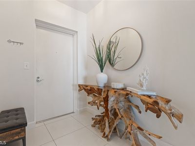 3000 Oasis Grand Blvd APT 1705
