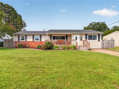 905 Kings Arms Dr