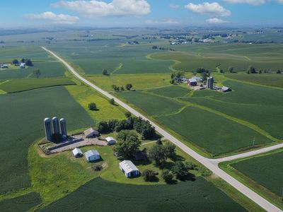 1470 Highway 102