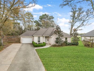 108 Keeneland Place Loop