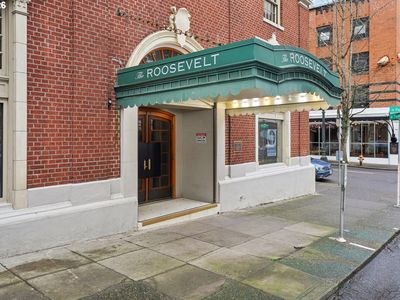 1005 SW Park Ave UNIT 703