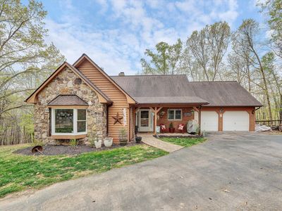 1285 Echo Hills Rd