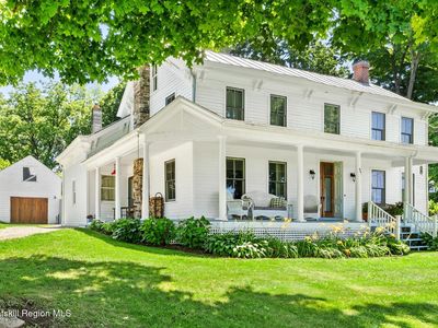 462 Old Post Road
