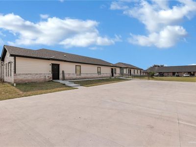 1521 W Saint Francis Ave