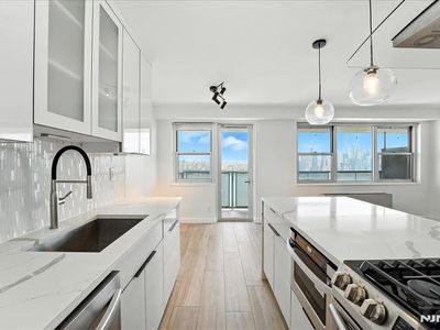 6600 John F Kennedy Blvd E #15B