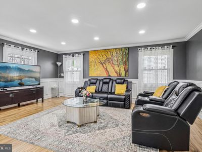 52 Hasting Ln