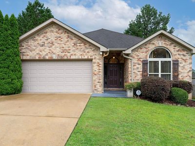 4055 Macon Cir