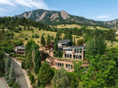 333 Bellevue Dr