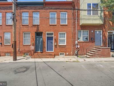 Property at 928 N Bambrey St, Philadelphia, PA