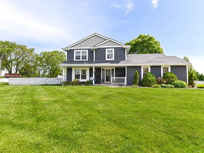 140 East Stuart DRIVE